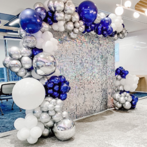 แบคดรอปลูกโป่ง ฉากลูกโป่ง Corporate Events Balloon Backdrop - Shimmer Wall - Navy & Silver